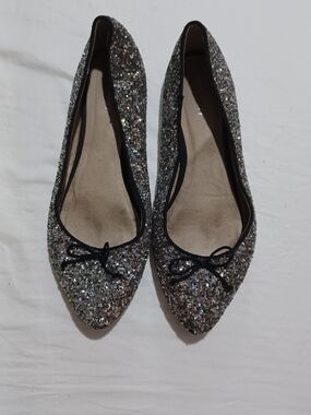 Old Navy Silver Glitter Pointed Toe Ballet Flats